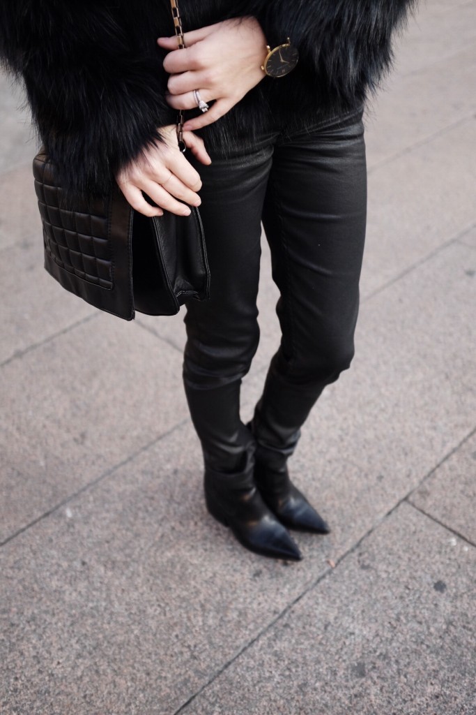 Italian Leather and Fur Milan Italy Fall 2015 street style // Charleston Fashion Blogger Dannon Like The Yogurt