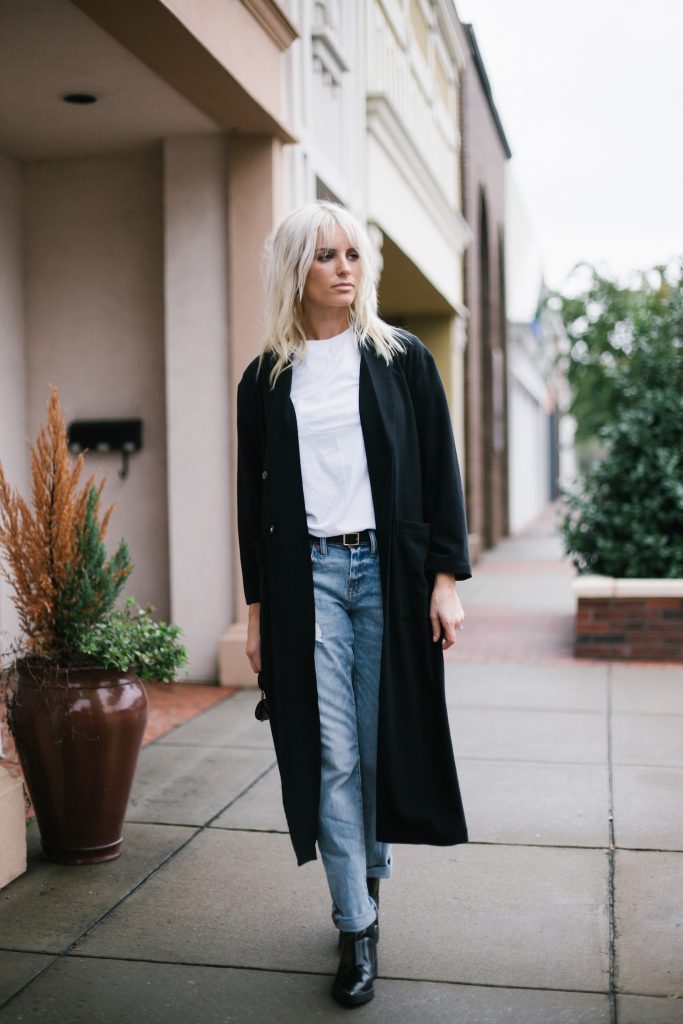 90’s Throwback denim mom jeans white t shirt ankle boots street style fall autumn trends 2016 // Charleston Fashion Blogger Dannon Like The Yogurt 