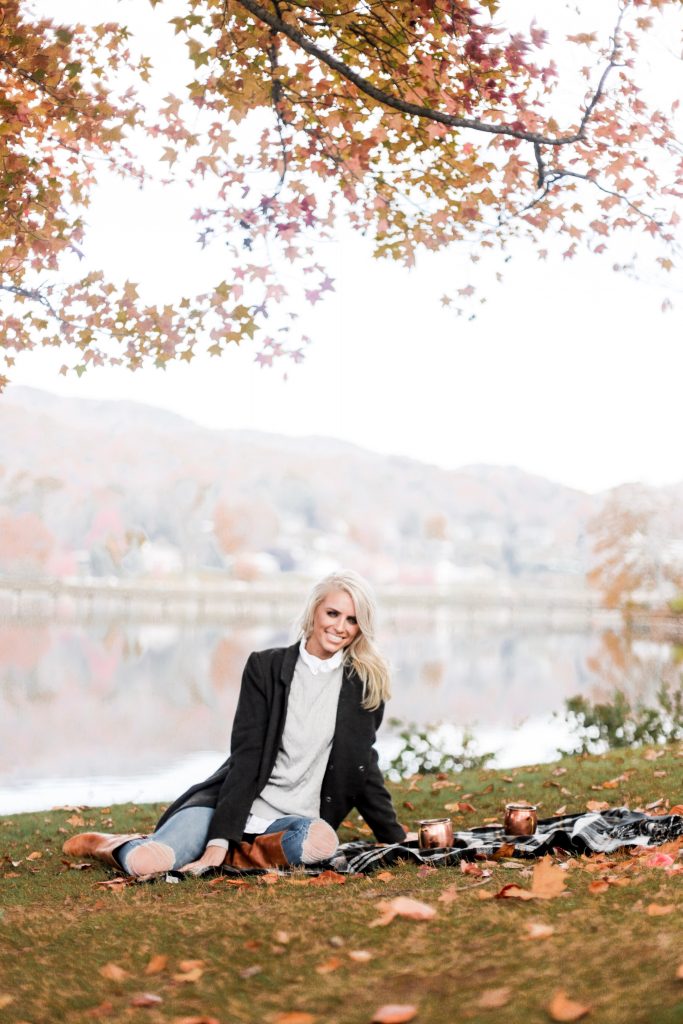 Mountain Weekend Fall in Maggie Valley NC lake junaluska Asheville North Carolina Brewery bonfire nights s’mores chili log cabin autumn retreat friends hot tub Charleston Fashion Blogger Dannon Like The Yogurt